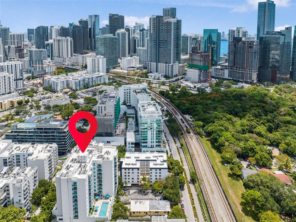 Recently Sold: $519,000 (2 beds, 2 baths, 881 Square Feet)