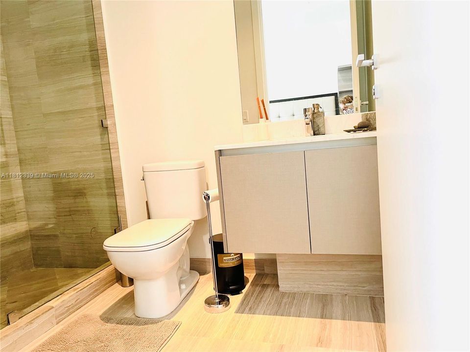 Recently Rented: $14,500 (4 beds, 4 baths, 3184 Square Feet)