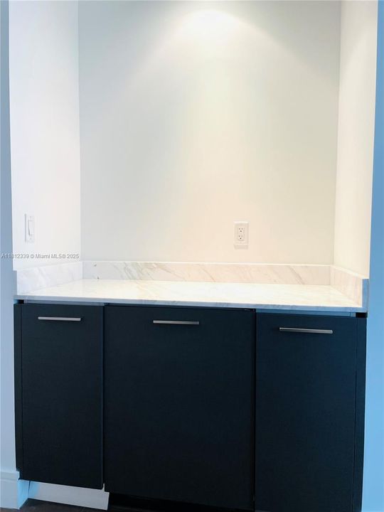 Recently Rented: $14,500 (4 beds, 4 baths, 3184 Square Feet)