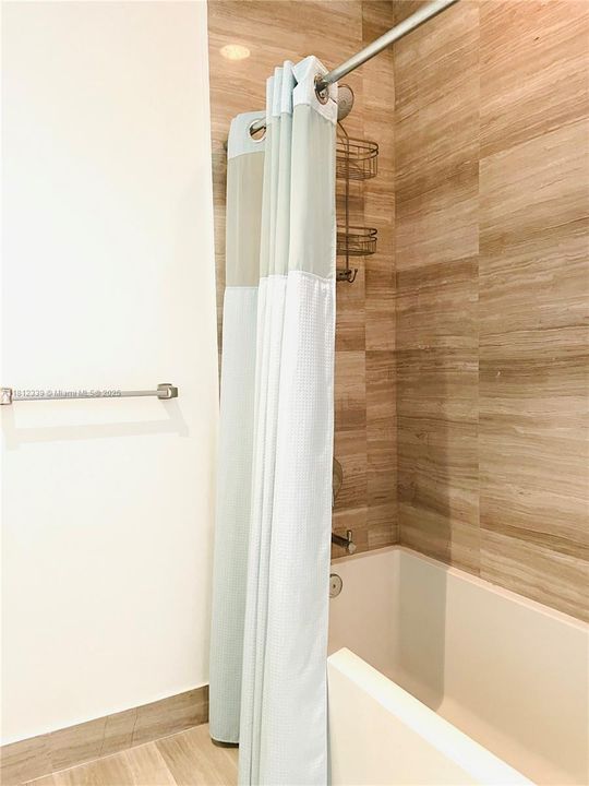 Recently Rented: $14,500 (4 beds, 4 baths, 3184 Square Feet)