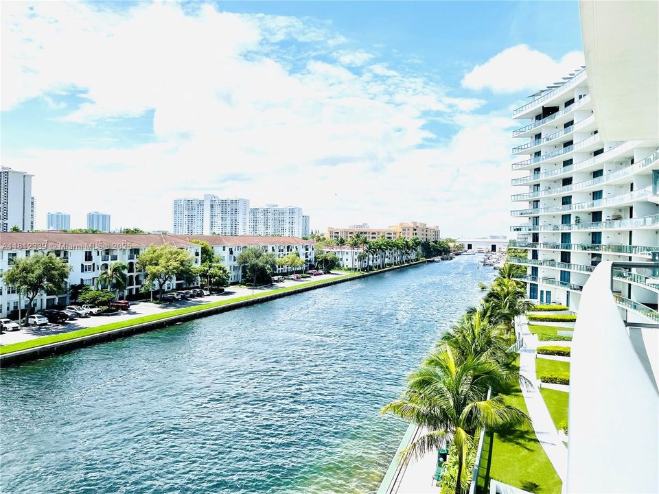 Recently Rented: $14,500 (4 beds, 4 baths, 3184 Square Feet)