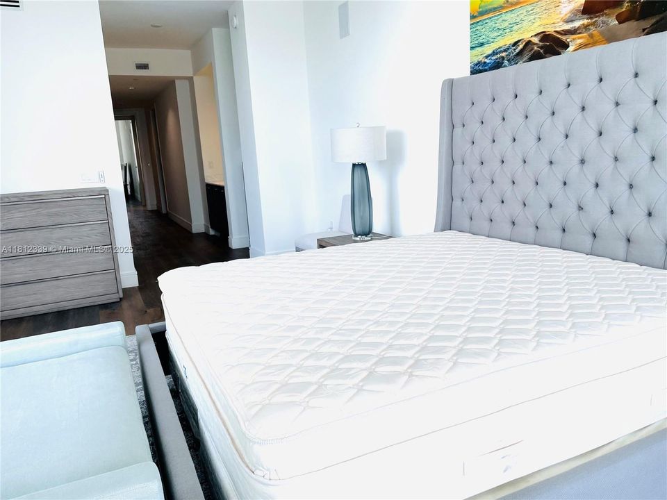 Recently Rented: $14,500 (4 beds, 4 baths, 3184 Square Feet)