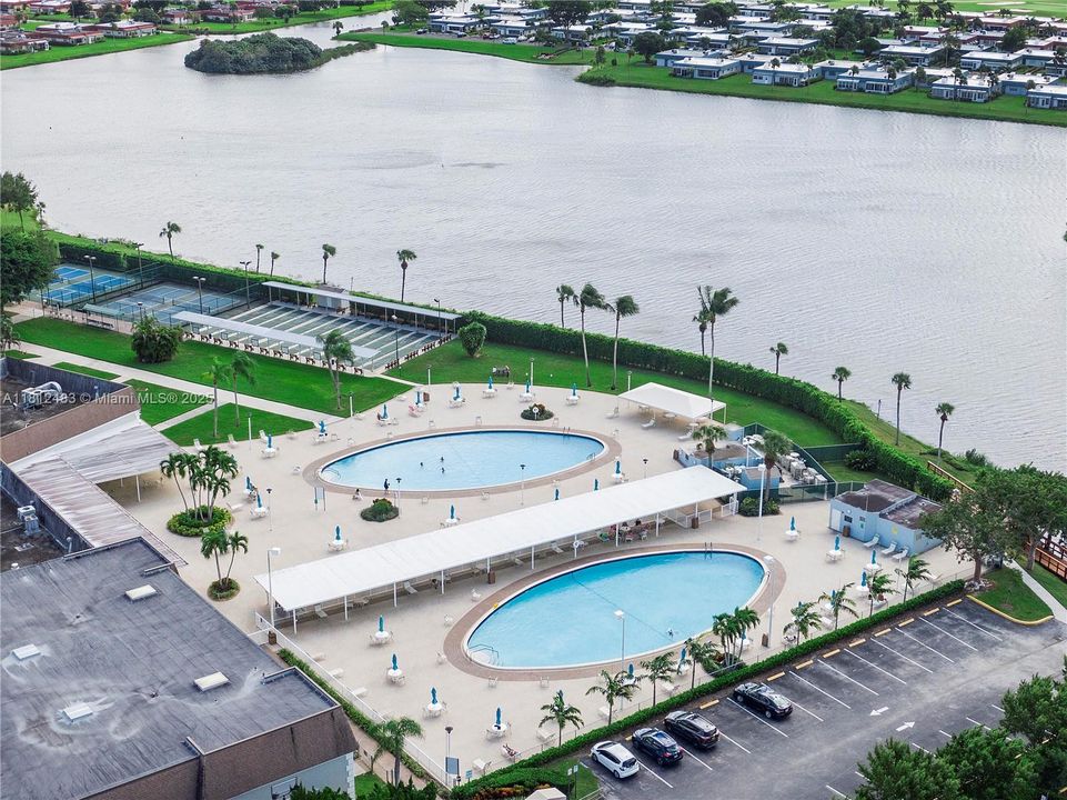 Community pool