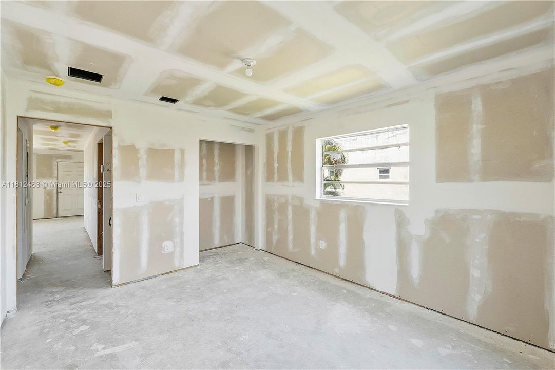 Недавно продано: $75,000 (2 спален, 2 ванн, 907 Квадратных фут)