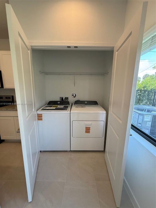 Recently Rented: $3,300 (4 beds, 2 baths, 0 Square Feet)