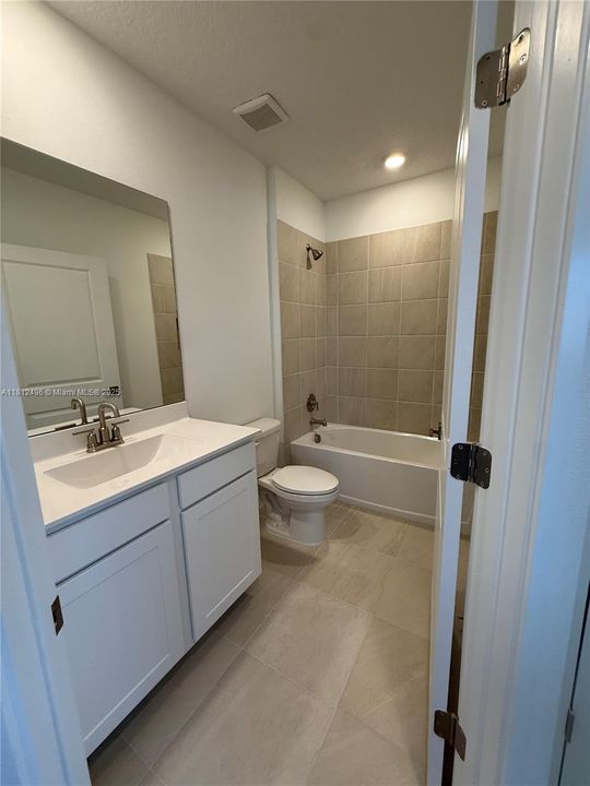 Recently Rented: $3,300 (4 beds, 2 baths, 0 Square Feet)