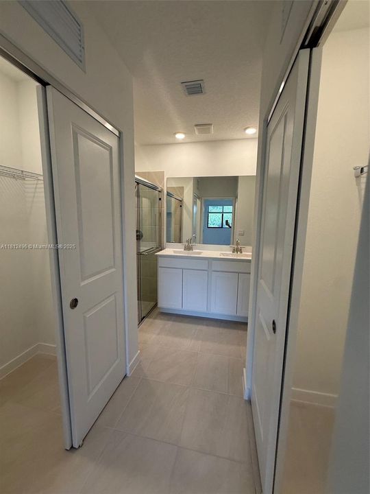 Recently Rented: $3,300 (4 beds, 2 baths, 0 Square Feet)