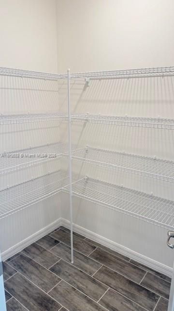 Recientemente alquilado: $2,450 (4 camas, 2 baños, 0 Pies cuadrados)