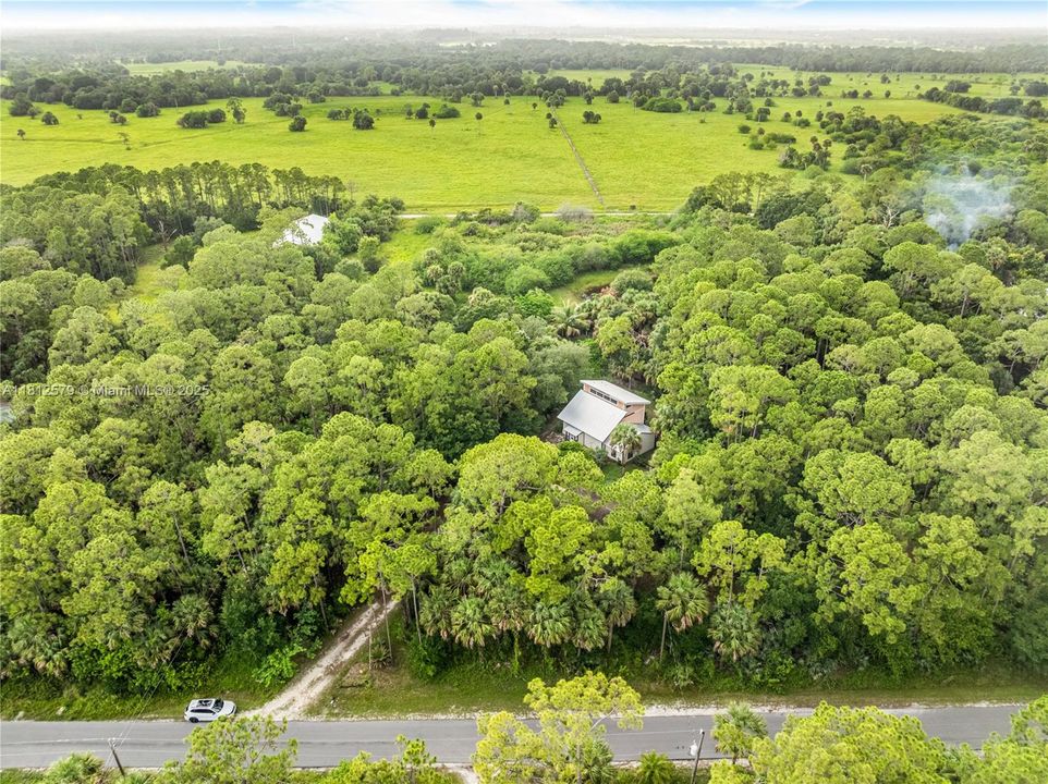 待售: $570,000 (3 贝兹, 2 浴室, 1683 平方英尺)