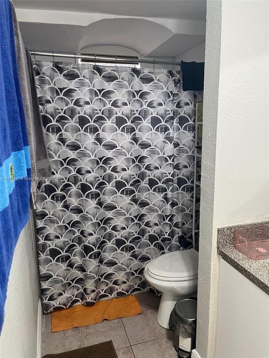 Под контрактом: $174,900 (1 спален, 1 ванн, 664 Квадратных фут)