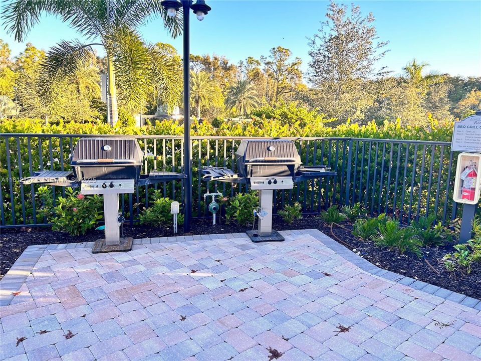 最近租的: $2,500 (3 贝兹, 2 浴室, 0 平方英尺)