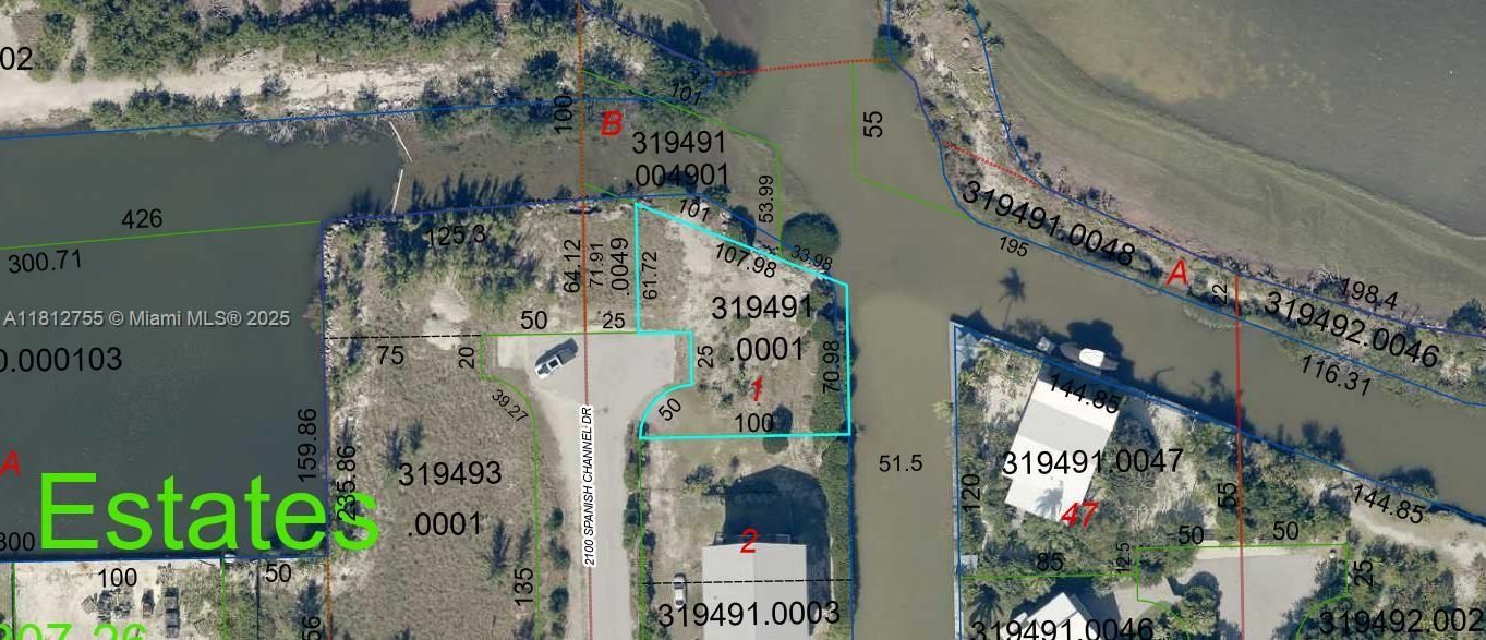 最近售出: $250,000 (8,510 平方英尺)