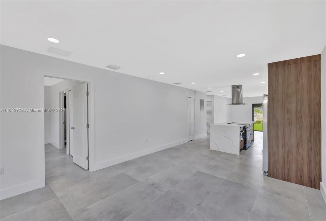 На продажу: $558,000 (3 спален, 2 ванн, 0 Квадратных фут)