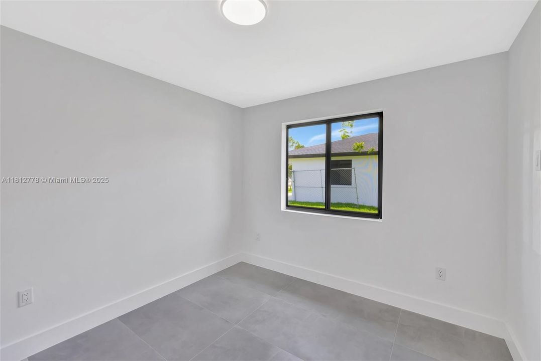 На продажу: $558,000 (3 спален, 2 ванн, 0 Квадратных фут)