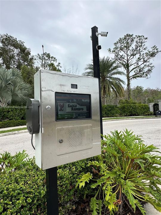 最近租的: $2,950 (3 贝兹, 2 浴室, 0 平方英尺)