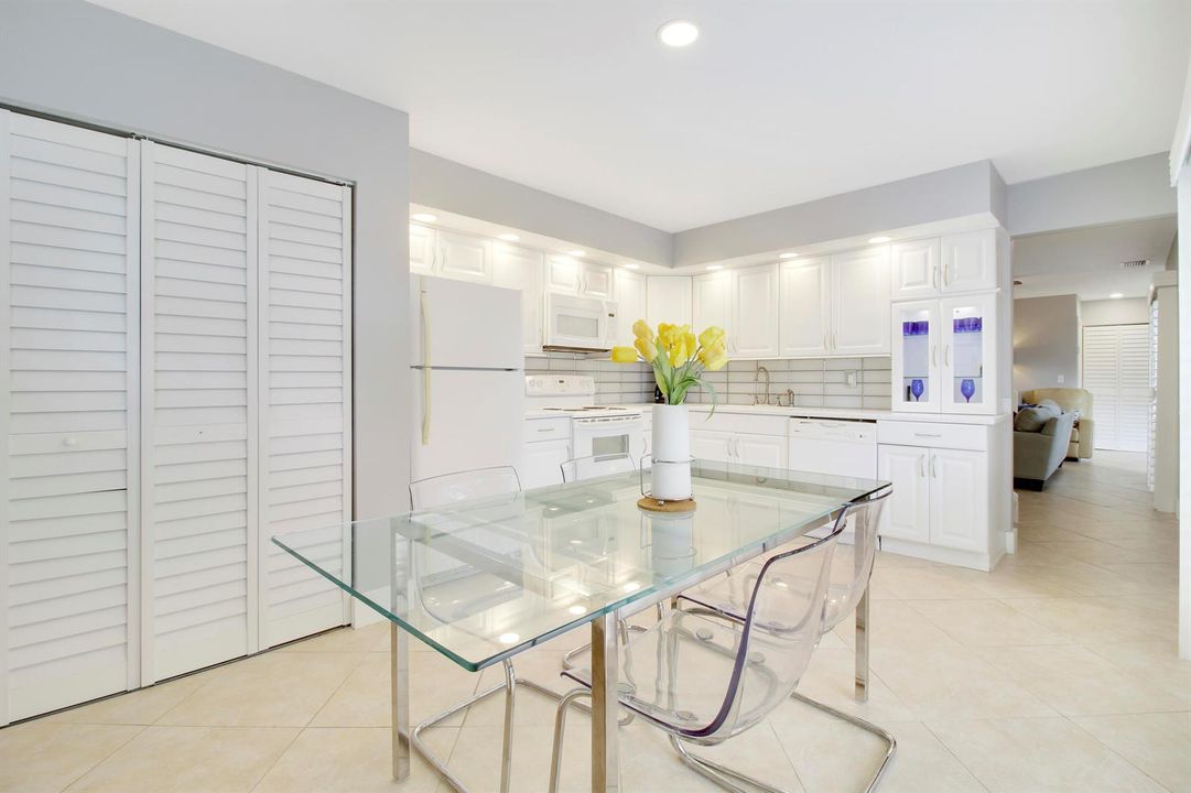 Dining/Kitchen