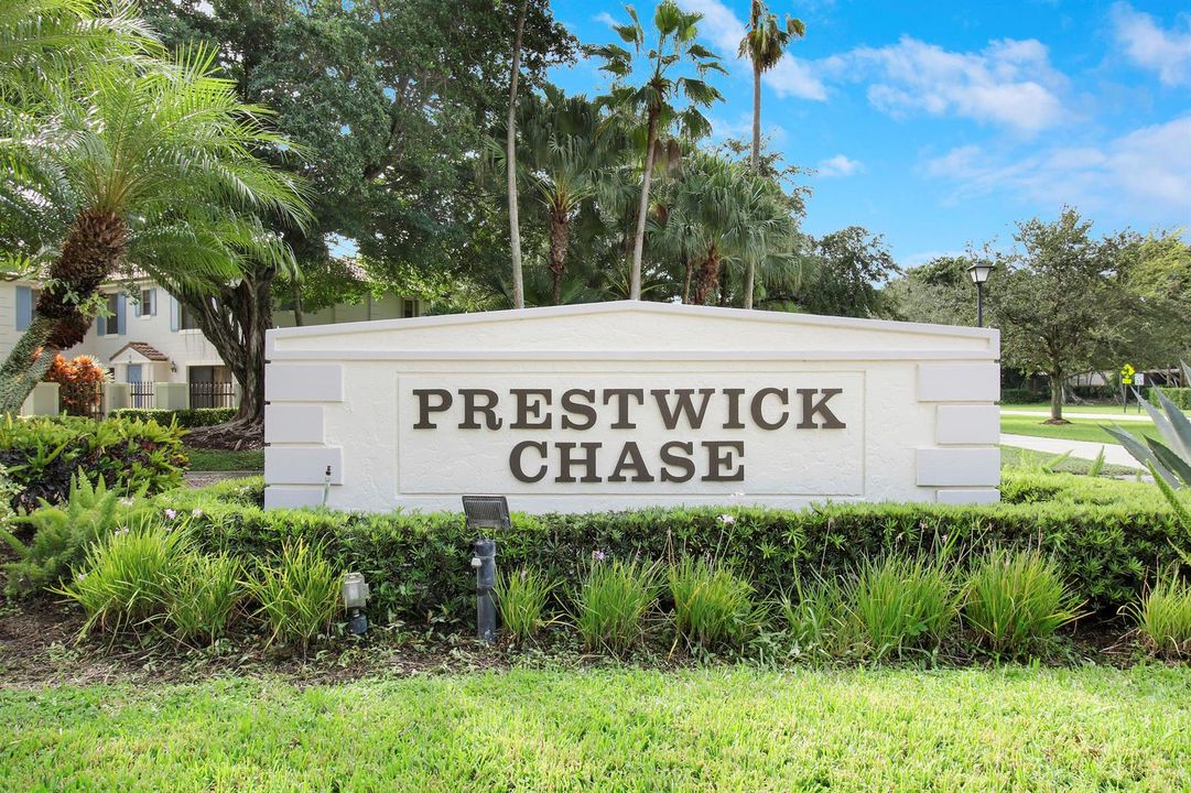 Community - Prestwick Chase PGA National