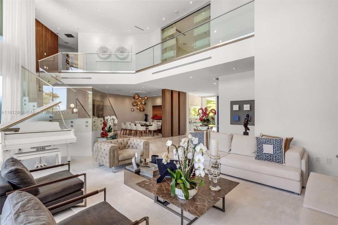 For Sale: $14,000,000 (6 beds, 6 baths, 6405 Square Feet)