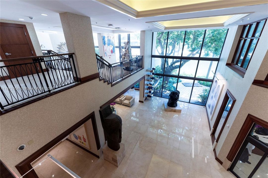 На продажу: $1,800,000 (3 спален, 2 ванн, 2325 Квадратных фут)