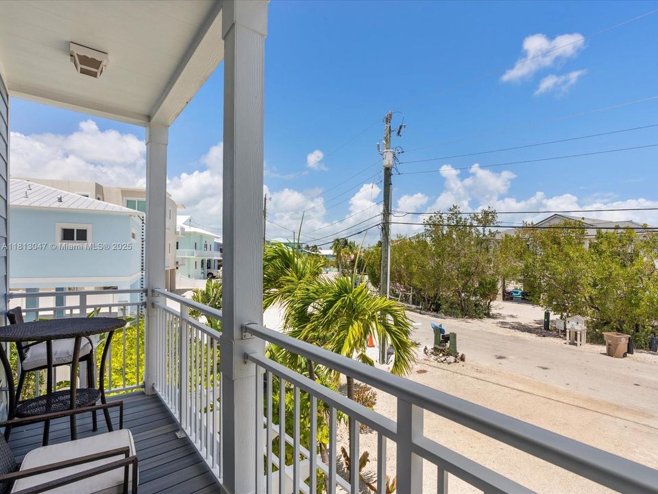 En Venta: $2,500,000 (5 camas, 4 baños, 3224 Pies cuadrados)