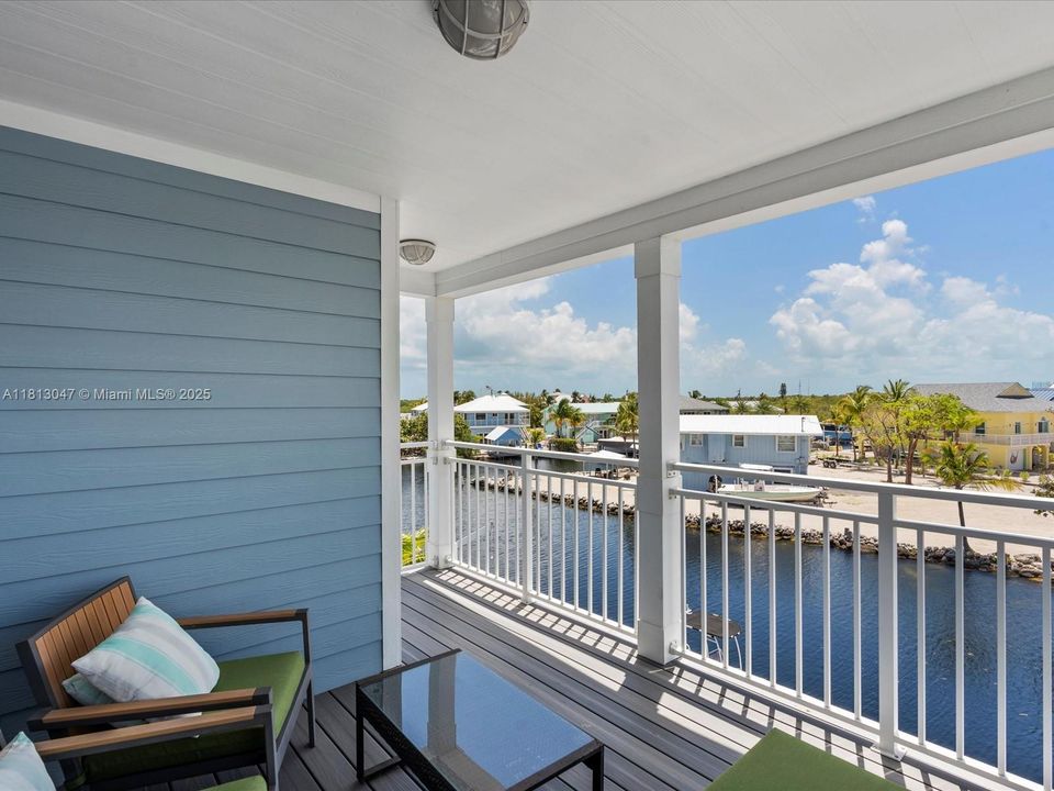 En Venta: $2,500,000 (5 camas, 4 baños, 3224 Pies cuadrados)