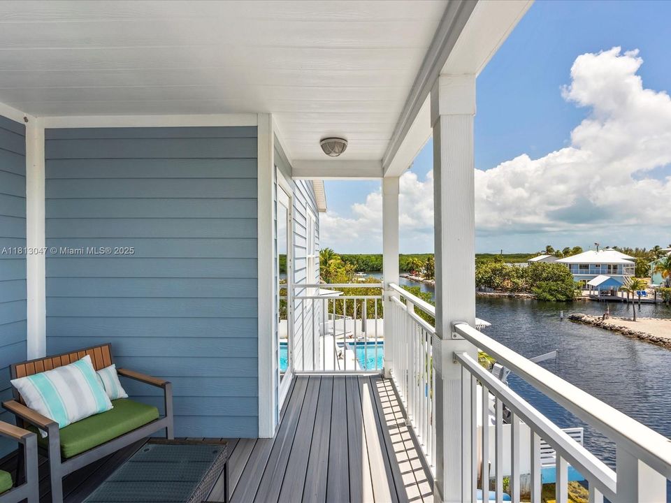 En Venta: $2,500,000 (5 camas, 4 baños, 3224 Pies cuadrados)