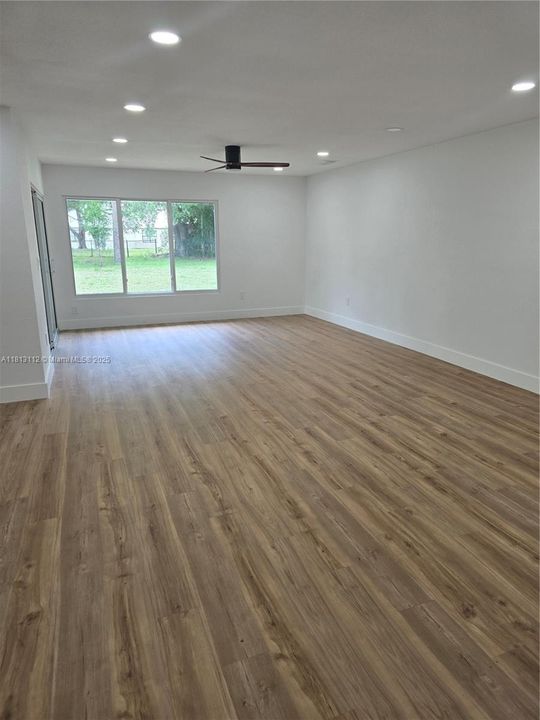 На продажу: $498,000 (3 спален, 3 ванн, 2320 Квадратных фут)