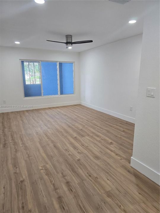 На продажу: $498,000 (3 спален, 3 ванн, 2320 Квадратных фут)