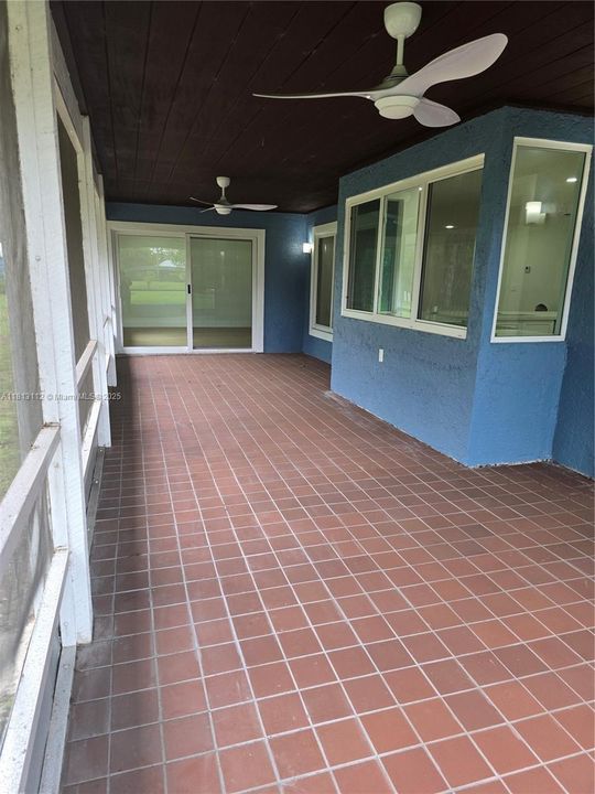 На продажу: $498,000 (3 спален, 3 ванн, 2320 Квадратных фут)