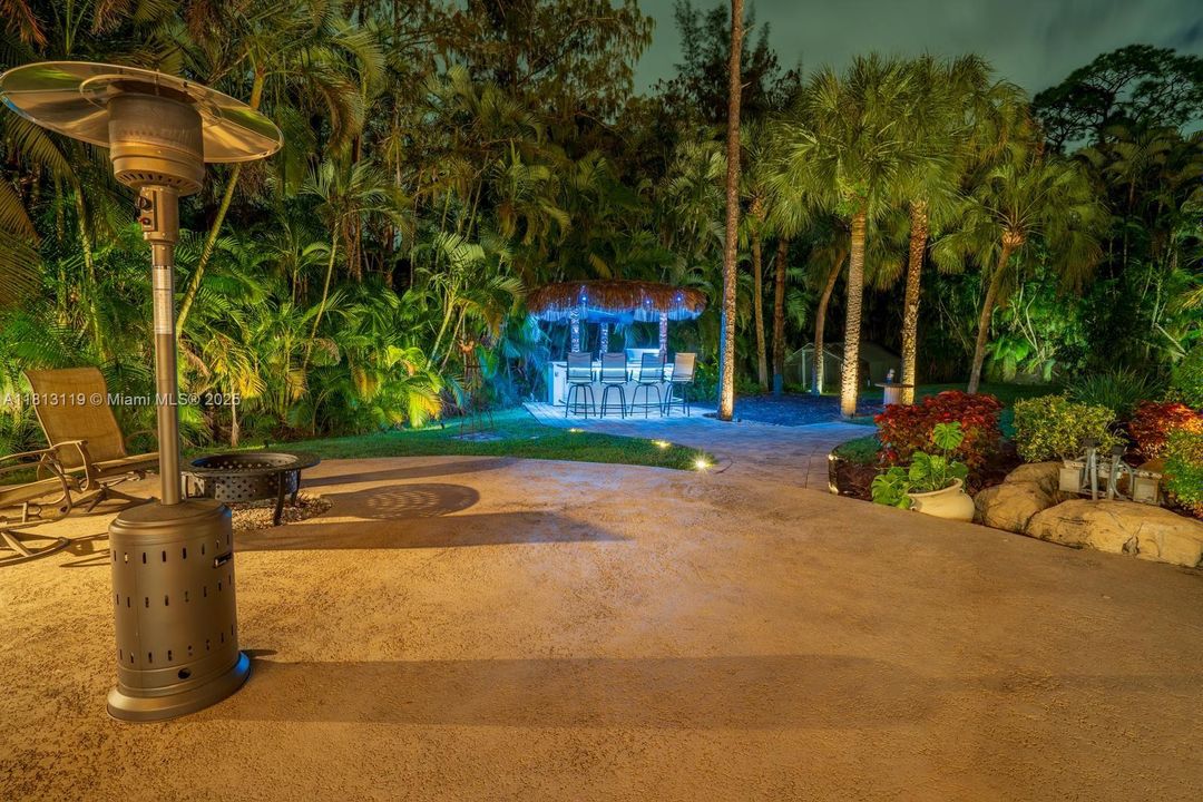 待售: $2,568,000 (5 贝兹, 5 浴室, 4256 平方英尺)