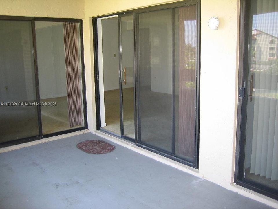 Recientemente alquilado: $2,200 (1 camas, 1 baños, 980 Pies cuadrados)