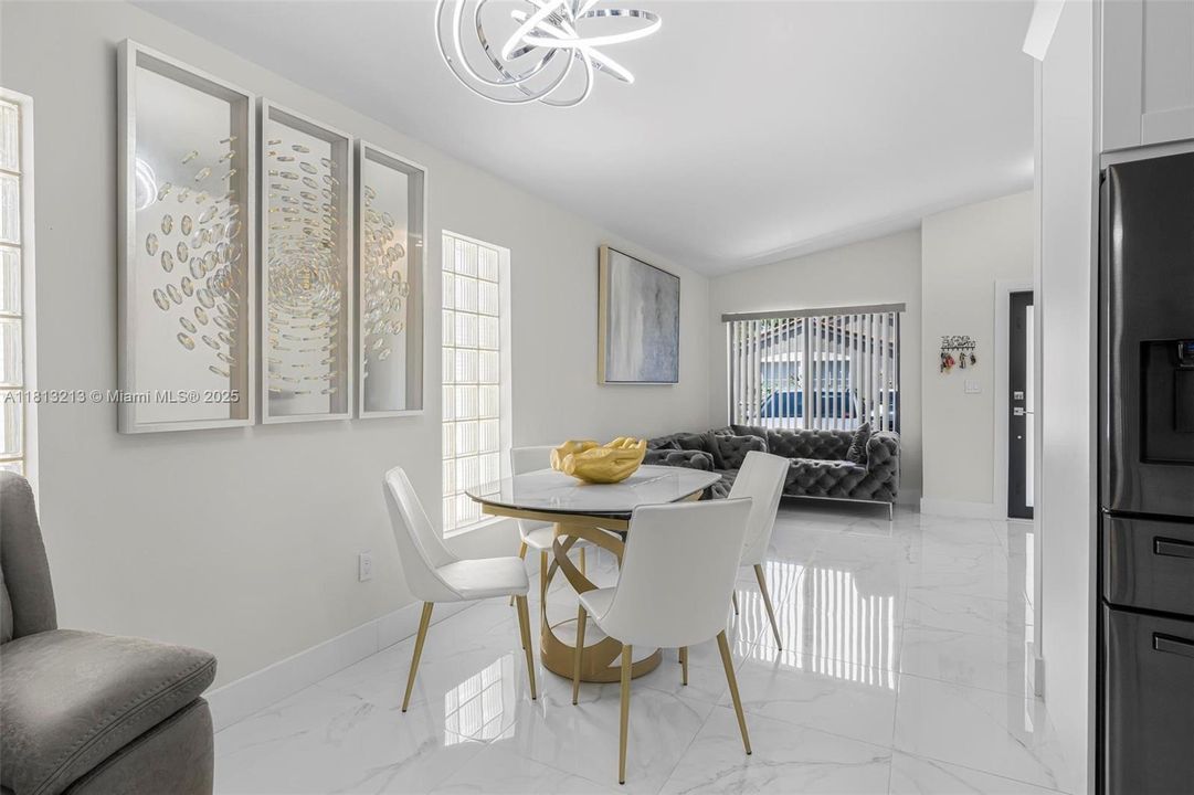 Vendido Recientemente: $550,000 (3 camas, 2 baños, 1489 Pies cuadrados)