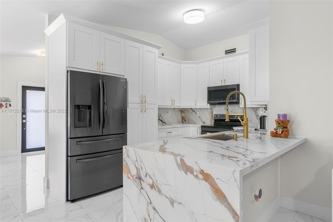 Vendido Recientemente: $550,000 (3 camas, 2 baños, 1489 Pies cuadrados)