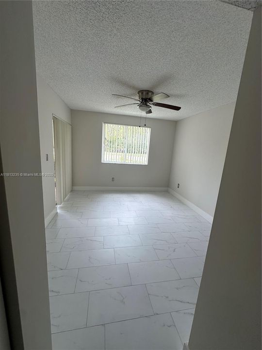 For Rent: $3,000 (3 beds, 2 baths, 1189 Square Feet)