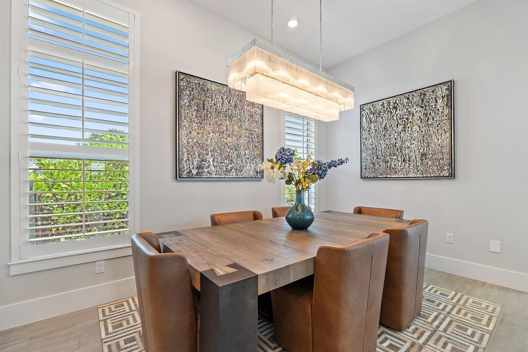 Breakfast Room