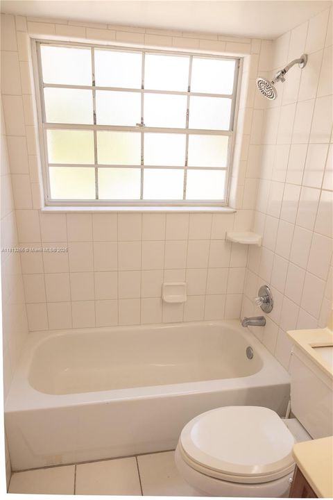 Vendido Recientemente: $440,000 (3 camas, 2 baños, 1449 Pies cuadrados)