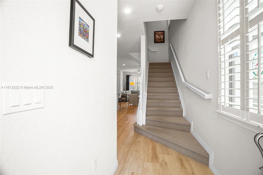 Недавно арендовано: $3,600 (3 спален, 2 ванн, 1895 Квадратных фут)