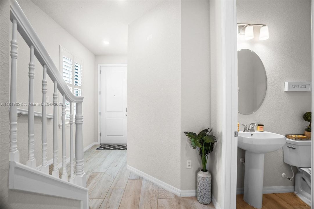 Недавно арендовано: $3,600 (3 спален, 2 ванн, 1895 Квадратных фут)