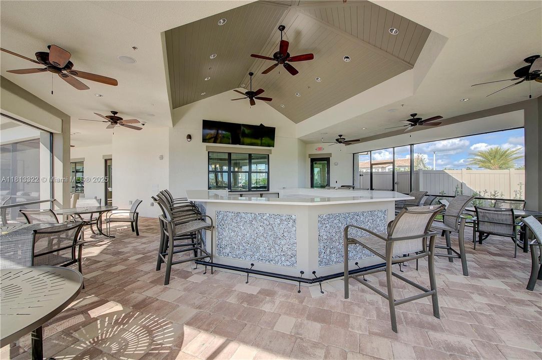 Недавно арендовано: $3,600 (3 спален, 2 ванн, 1895 Квадратных фут)