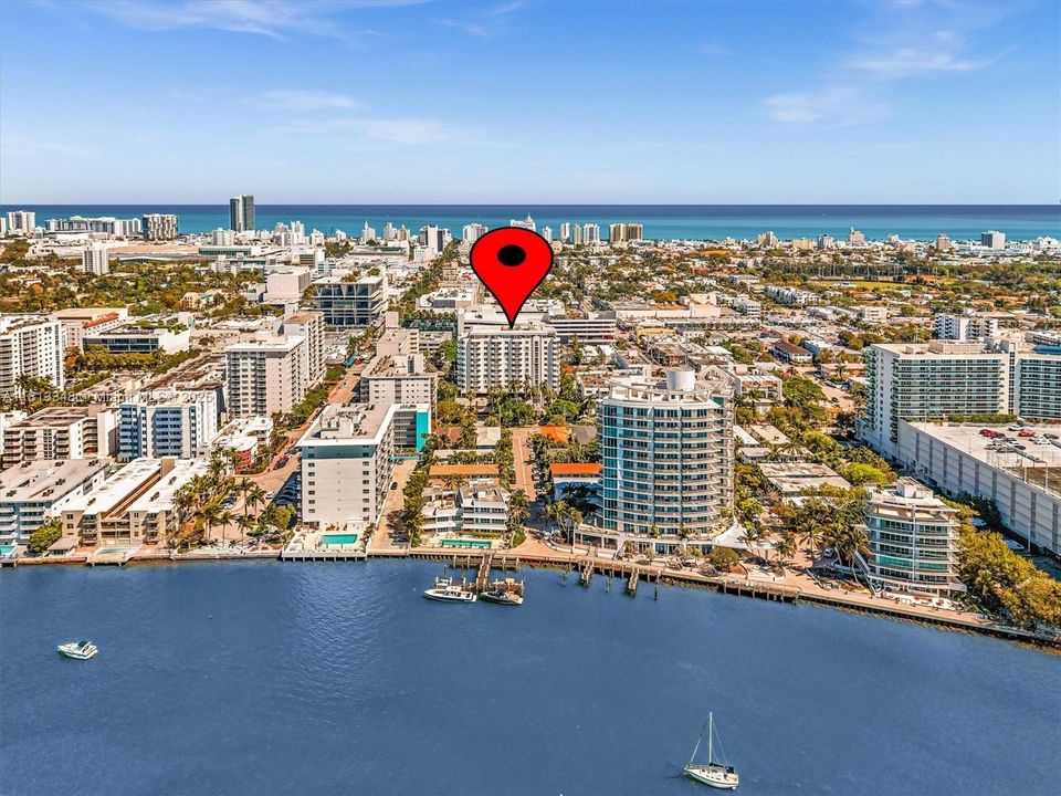 Recently Sold: $525,000 (2 beds, 2 baths, 870 Square Feet)