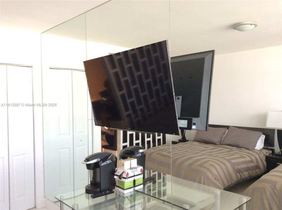 待售: $690,000 (2 贝兹, 2 浴室, 1190 平方英尺)