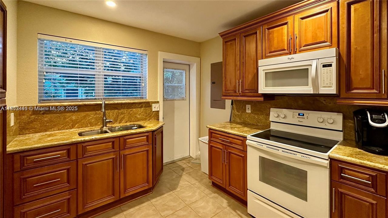 1st floor kitchen