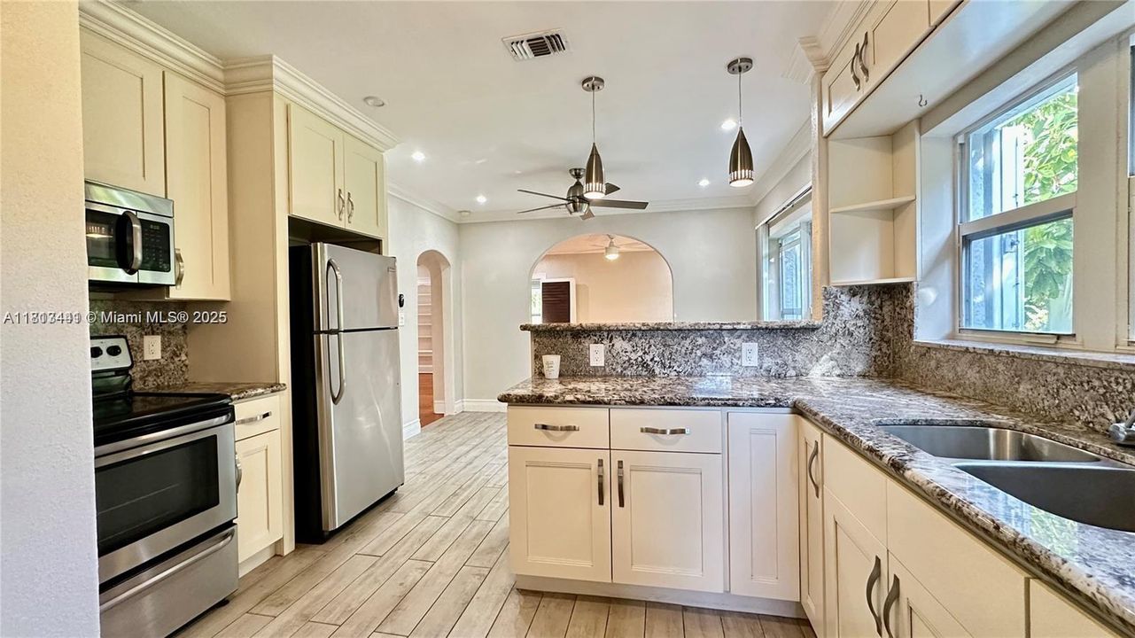 2d floor kitchen
