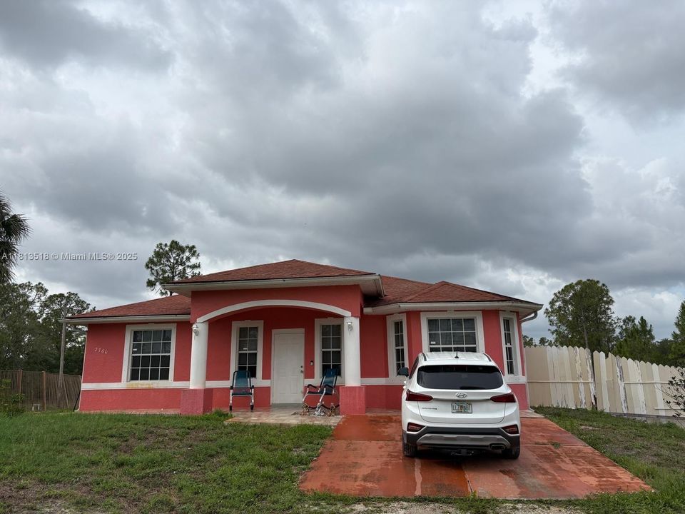 For Sale: $549,000 (3 beds, 2 baths, 1764 Square Feet)