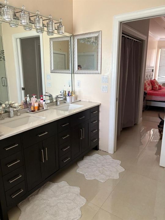 For Sale: $549,000 (3 beds, 2 baths, 1764 Square Feet)