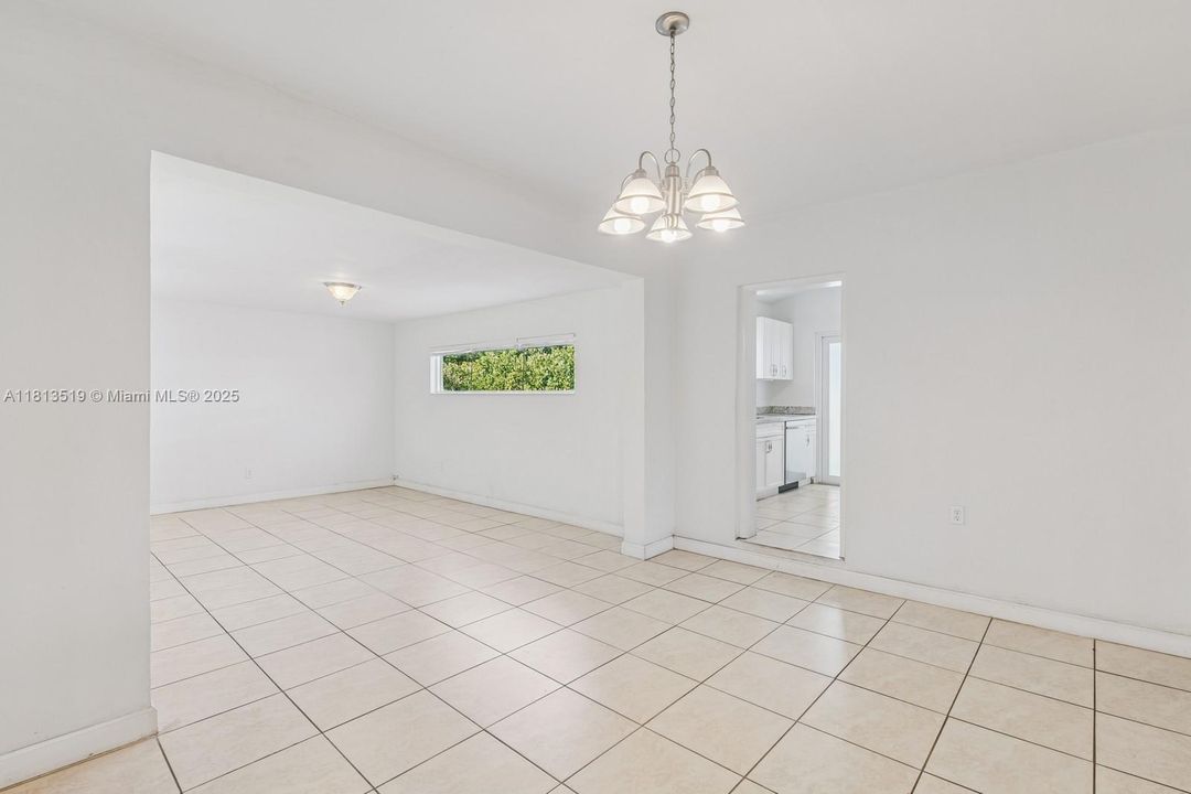 dining area & family room