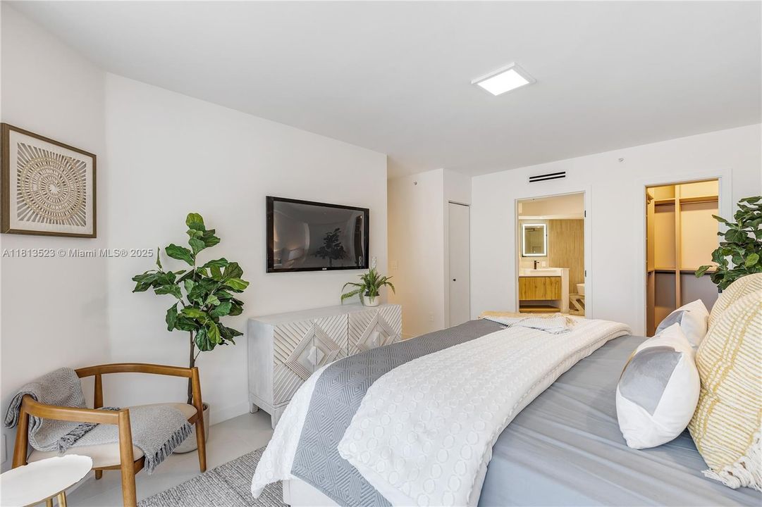 待售: $1,245,000 (2 贝兹, 2 浴室, 1440 平方英尺)