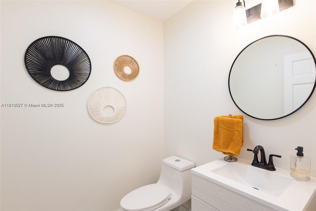 最近租的: $4,400 (3 贝兹, 2 浴室, 2652 平方英尺)