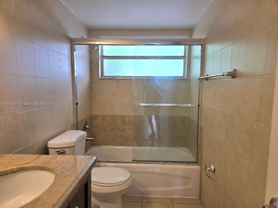 最近租的: $1,995 (1 贝兹, 1 浴室, 628 平方英尺)