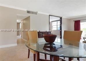 For Sale: $360,000 (2 beds, 2 baths, 1178 Square Feet)